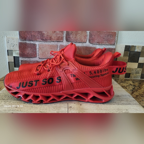 JUST SO SO RED MENS RUNNING SHOES - Picture 6 of 6
